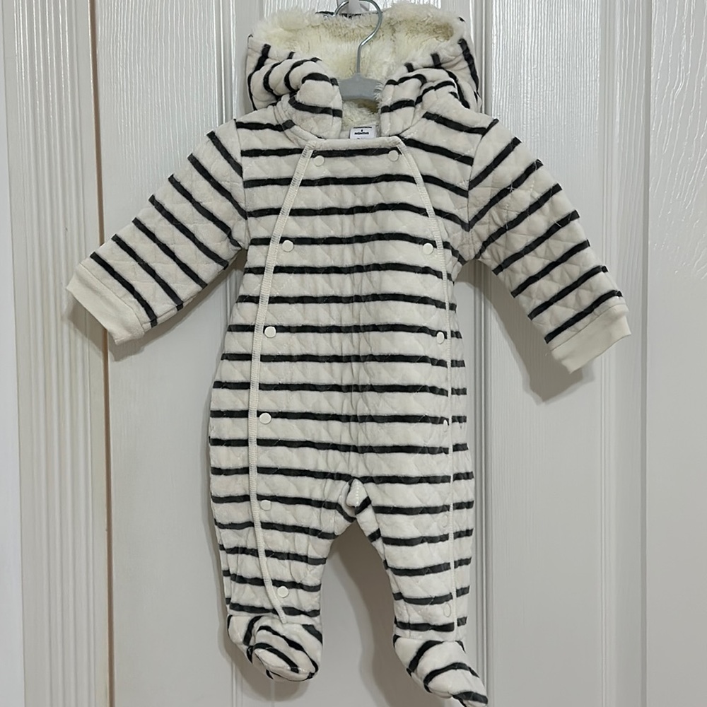 Nordstrom Baby Sherpa- size 3 months